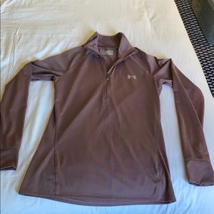 EUC Women’s Under Armour Quarter Zip- Small